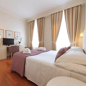 Top Floor Grand Suite